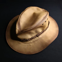 Sombreros de cuero original. - (copia)