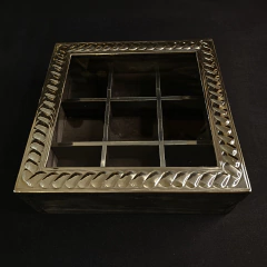 caja de té de madera y alpaca 6 compartimentos. - (copia) - Distinguida Tradición | Marroquinería y Platería Criolla | Regalos exclusivos | San Rafael Mendoza