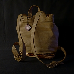 Mochila de cuero original. Modelo Vintage. - Distinguida Tradición | Marroquinería y Platería Criolla | Regalos exclusivos | San Rafael Mendoza