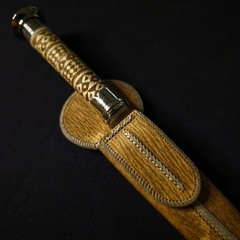 Cuchillo H.Bogen&R.Pfile, encabado en tiento fino.