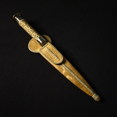 Cuchillo H.Bogen&R.Pfile, encabado en tiento fino. en internet
