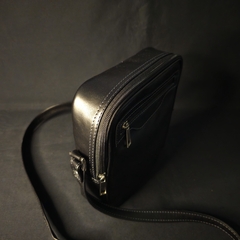 Morral/Bandolera de cuero original. Color negro. - buy online