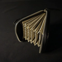 Porta tarjetas de cuero original, modelo Pocket. - buy online