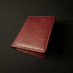 Porta tarjetas libreta de cuero original.