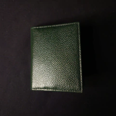Porta tarjetas libreta de cuero original.