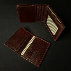 Billetera con porta tarjetas de caballero en cuero original. - comprar online