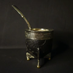 Mate Imperial Premier con bombillón de alpaca cincelado. en internet