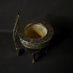 Mate Imperial Premier con bombillón de alpaca cincelado. - Distinguida Tradición | Marroquinería y Platería Criolla | Regalos exclusivos | San Rafael Mendoza