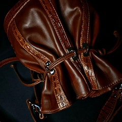 Bolso/Bandolera de cuero modelo Carmel. Color suela combinada. - tienda online