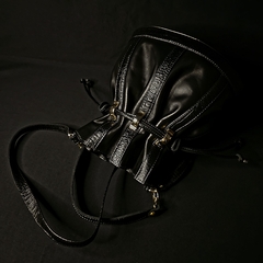 Bolso/Bandolera de cuero modelo Carmel. Color Negro - comprar online