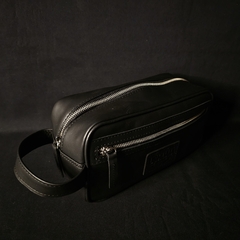 Necesaire cuero original USHUAIA. Color Guinda - (copia) - buy online