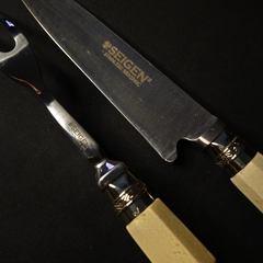 Juego de cuchillo y tenedor parrillero. en internet