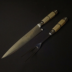Juego de cuchillo y tenedor parrillero.