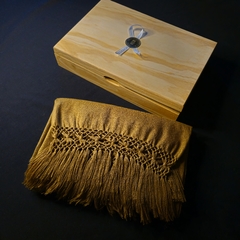 Manta de Alpaca en caja Distinguida Tradición - tienda online