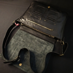 Morral de cuero mediano Modelo Blinders premium. - Distinguida Tradición | Marroquinería y Platería Criolla | Regalos exclusivos | San Rafael Mendoza