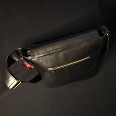 Morral de cuero mediano Modelo Blinders premium. - (copia)