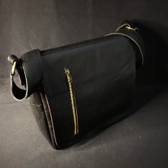 Morral de cuero mediano Modelo Blinders premium. - Distinguida Tradición | Marroquinería y Platería Criolla | Regalos exclusivos | San Rafael Mendoza