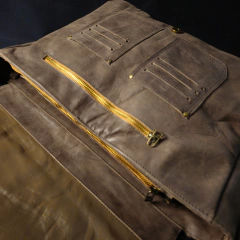 Morral de cuero mediano Modelo Blinders premium. - (copia) - Distinguida Tradición | Marroquinería y Platería Criolla | Regalos exclusivos | San Rafael Mendoza