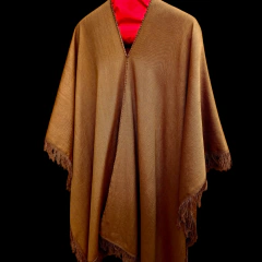 Poncho especial VICUÑANDINA - Distinguida Tradición | Marroquinería y Platería Criolla | Regalos exclusivos | San Rafael Mendoza