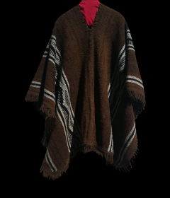 Ponchos exclusivos Distinguida Tradición LANA ARTESANAL - Distinguida Tradición | Marroquinería y Platería Criolla | Regalos exclusivos | San Rafael Mendoza