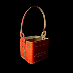Canasta matera de cuero original. Rojo. - Distinguida Tradición | Marroquinería y Platería Criolla | Regalos exclusivos | San Rafael Mendoza