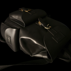 Mochila de cuero engrasado Vintage Big Negra . - comprar online