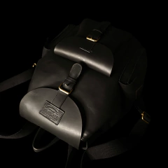 Mochila de cuero engrasado Vintage Big . - (copia) - Distinguida Tradición | Marroquinería y Platería Criolla | Regalos exclusivos | San Rafael Mendoza