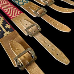 Tirador Pampa de cuero crudo con galón - buy online