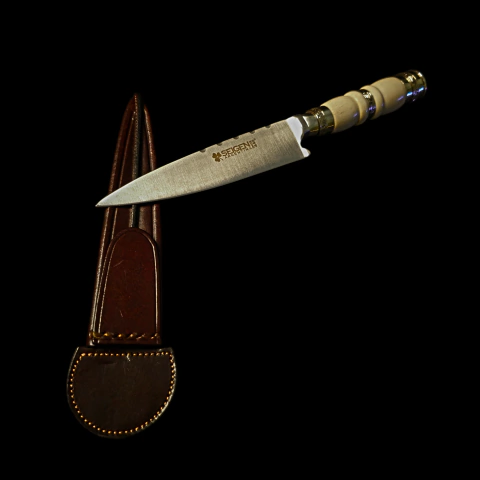 Cuchillo criollo Seigen encabado en hueso. - (copia)