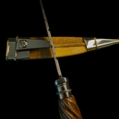Cuchillo Picasso con gallonado na internet