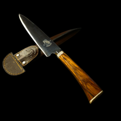 Cuchillo criollo Libertad encabado en madera de Urunday.