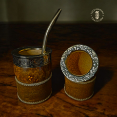 Mate Imperial Criollo de calabza con base de cuero tejido. Incluye bombillón. - comprar online