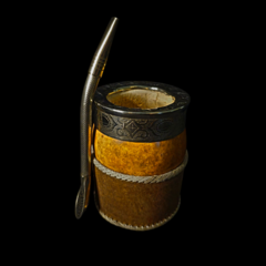Mate Imperial Criollo de calabza con base de cuero tejido. Incluye bombillón. - tienda online