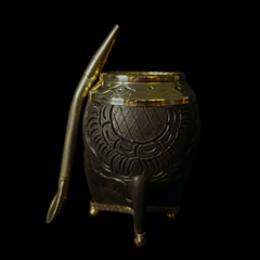 Mate Torpedo línea PREMIER con cuero repujado y bombillón de alpaca pesado. - Distinguida Tradición | Marroquinería y Platería Criolla | Regalos exclusivos | San Rafael Mendoza