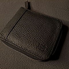 Billetera de caballero con cierre en cuero original. - Distinguida Tradición | Marroquinería y Platería Criolla | Regalos exclusivos | San Rafael Mendoza