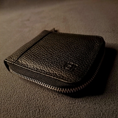 Billetera de caballero con cierre en cuero original. en internet