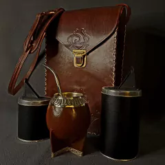 Juego de mate con porta termo grande.