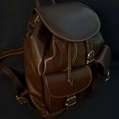 Mochila de cuero original Argentino en internet