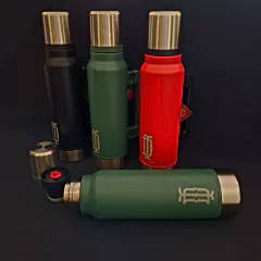Termo de acero inoxidable 1,2 L. Manija rebatible