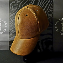 Gorra de cuero original color suela on internet