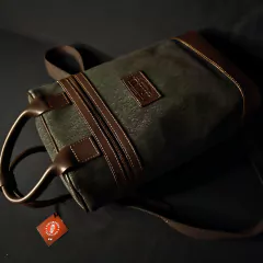 Juego matero con mochila en cuero engrasado y canvas en internet