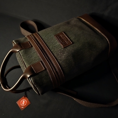 Porta termo mochila en cuero original y canvas. - comprar online