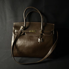 Cartera de dama en cuero original.