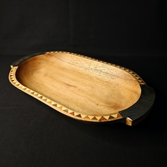 Bandeja de madera en Pacará y alpaca con incrustaciones. 50cm. - tienda online