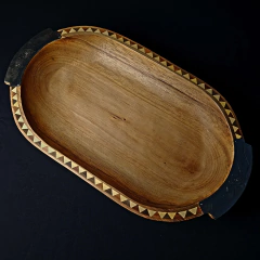 Bandeja de madera en Pacará y alpaca con incrustaciones. 50cm. - (copia) - Distinguida Tradición | Marroquinería y Platería Criolla | Regalos exclusivos | San Rafael Mendoza