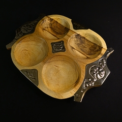 Bandeja para picada de Pacará y alpaca. 4 compartimentos. - Distinguida Tradición | Marroquinería y Platería Criolla | Regalos exclusivos | San Rafael Mendoza