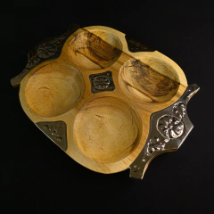 Bandeja para picada de Pacará y alpaca. 4 compartimentos. - Distinguida Tradición | Marroquinería y Platería Criolla | Regalos exclusivos | San Rafael Mendoza