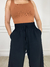 Calça Pantalona Caroline - Preto - comprar online