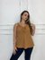 Regata Decote V Transpassada - Caramelo - comprar online