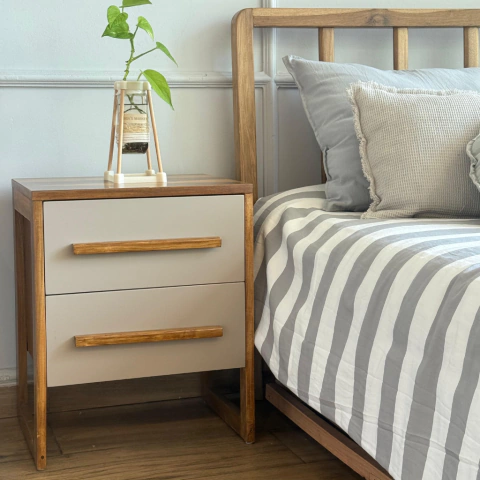 Mesa de luz petiribi laqueada - comprar online